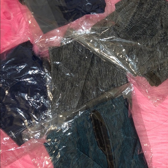 NEW‼️ Scarf Mask Gaiter Scarf - Picture 7 of 7